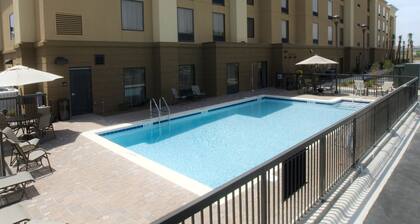 Hampton Inn & Suites Navarre