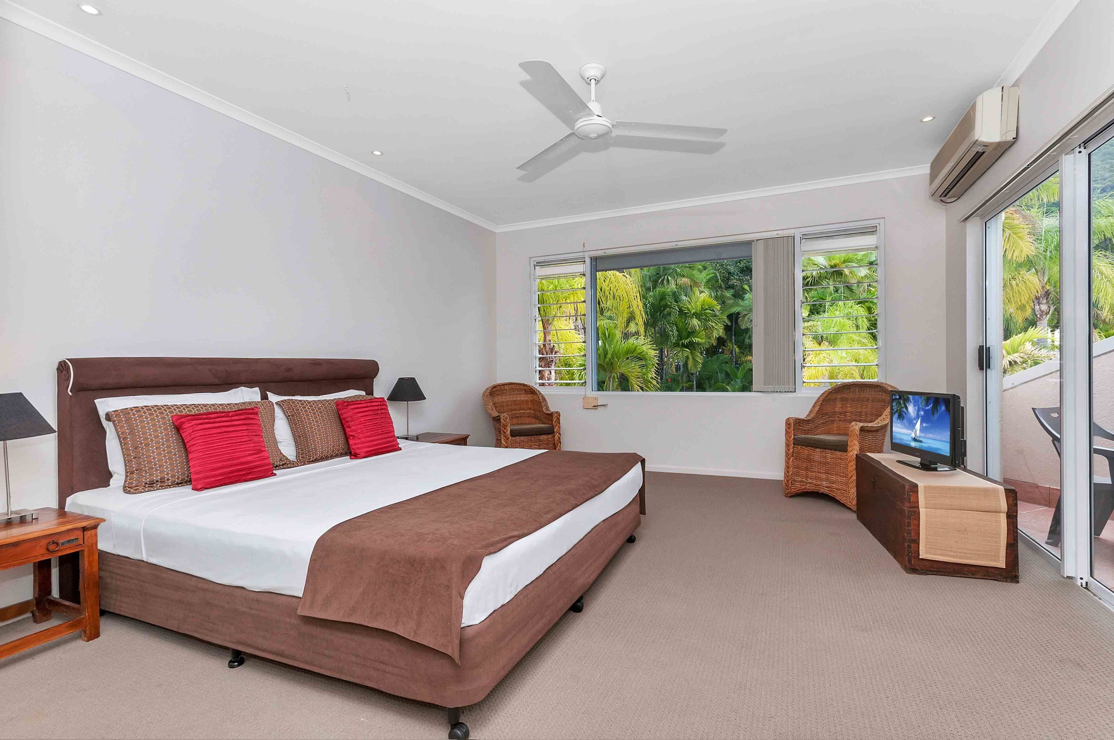 The Villas Palm Cove