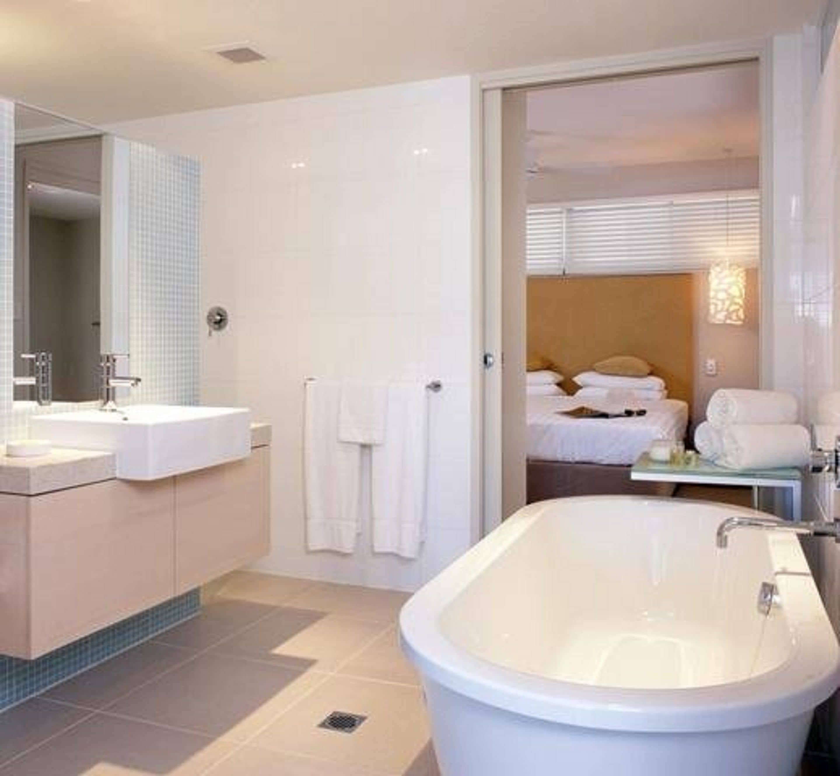 201 Lake Street Apartments