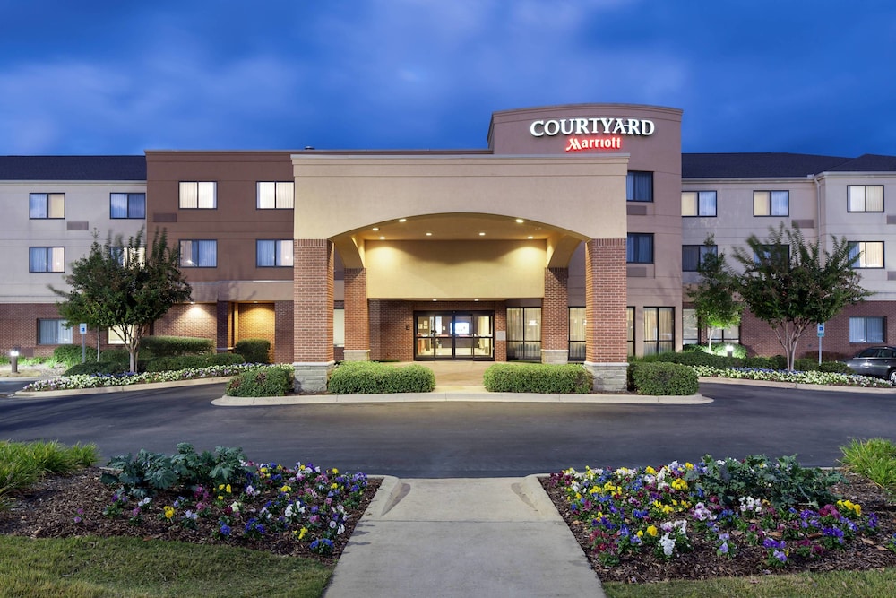Courtyard by Marriott Birmingham Trussville in Trussville, United States