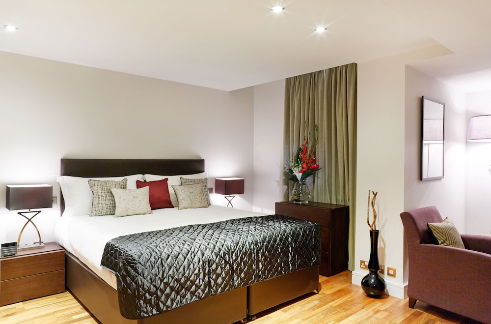 Cheval Harrington Court London Gbr Expediacomph - 