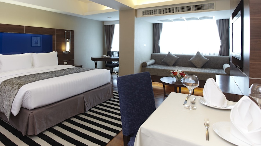 Legacy Suites Hotel - SHA Plus
