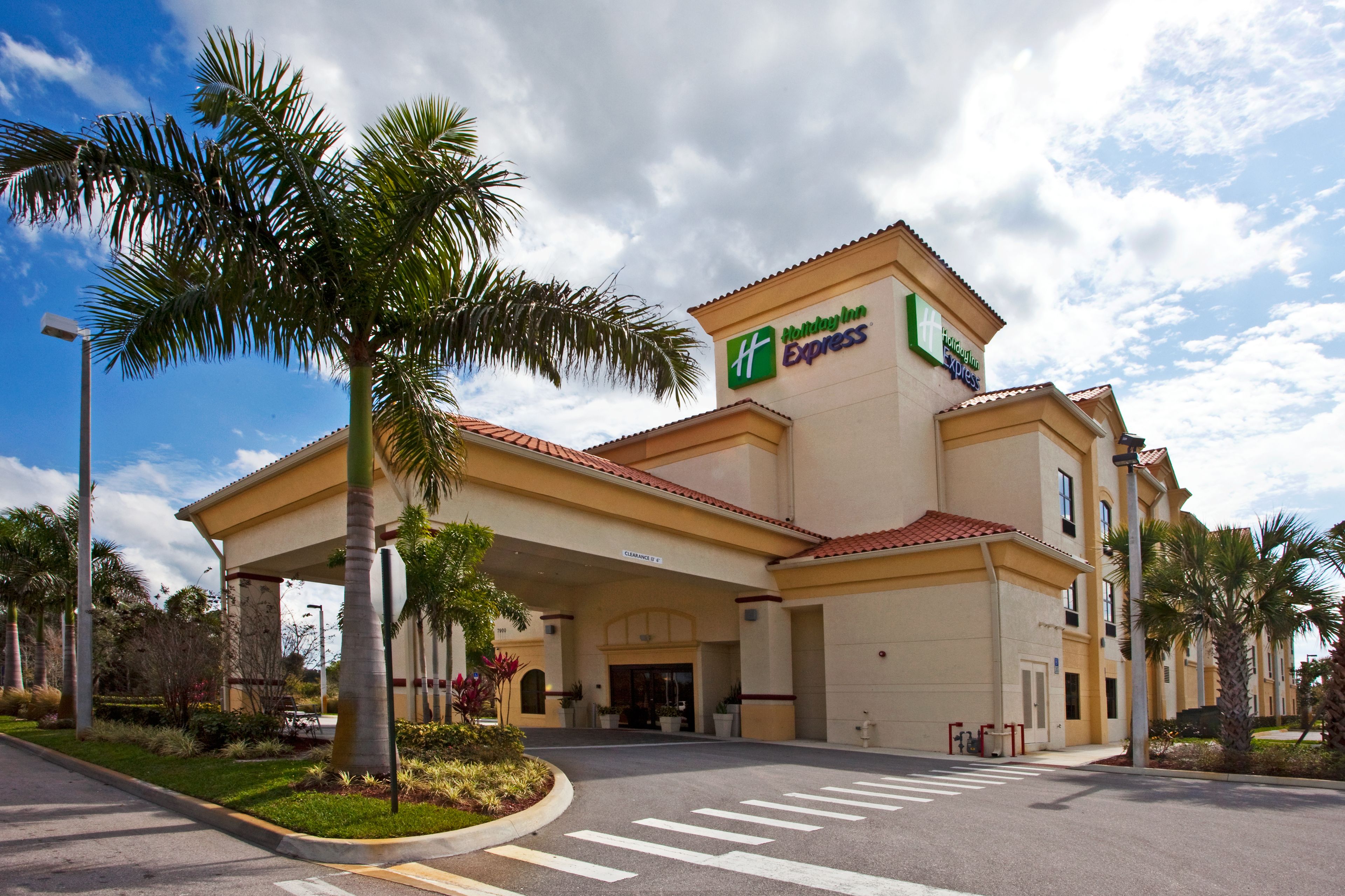 Holiday Inn Express Stuart An Ihg Hotel In Stuart Fl Expedia