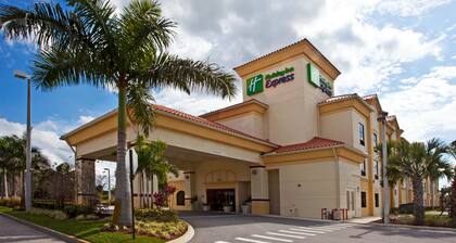 Holiday Inn Express Stuart, an IHG Hotel
