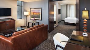 Premium bedding, minibar, in-room safe, desk