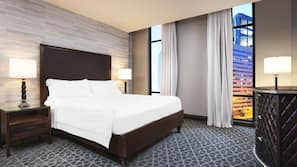 Premium bedding, minibar, in-room safe, desk