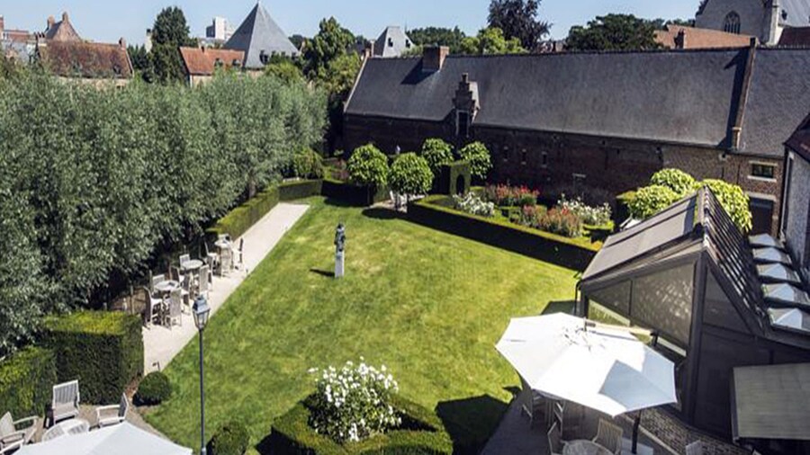 Begijnhof Hotel