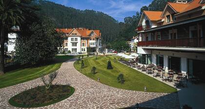 Gran Hotel Balneario De Puente Viesgo