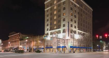 Hampton Inn & Suites Montgomery-Downtown