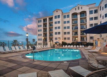 Wyndham Oceanside Pier Resort