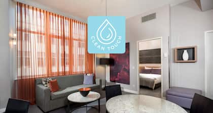 Adina Apartment Hotel Berlin CheckPoint Charlie