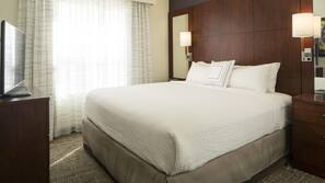 Premium bedding, desk, iron/ironing board, free cribs/infant beds