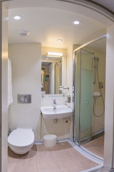 Hotel Reseda Reviews Photos Rates Ebookerscom - 