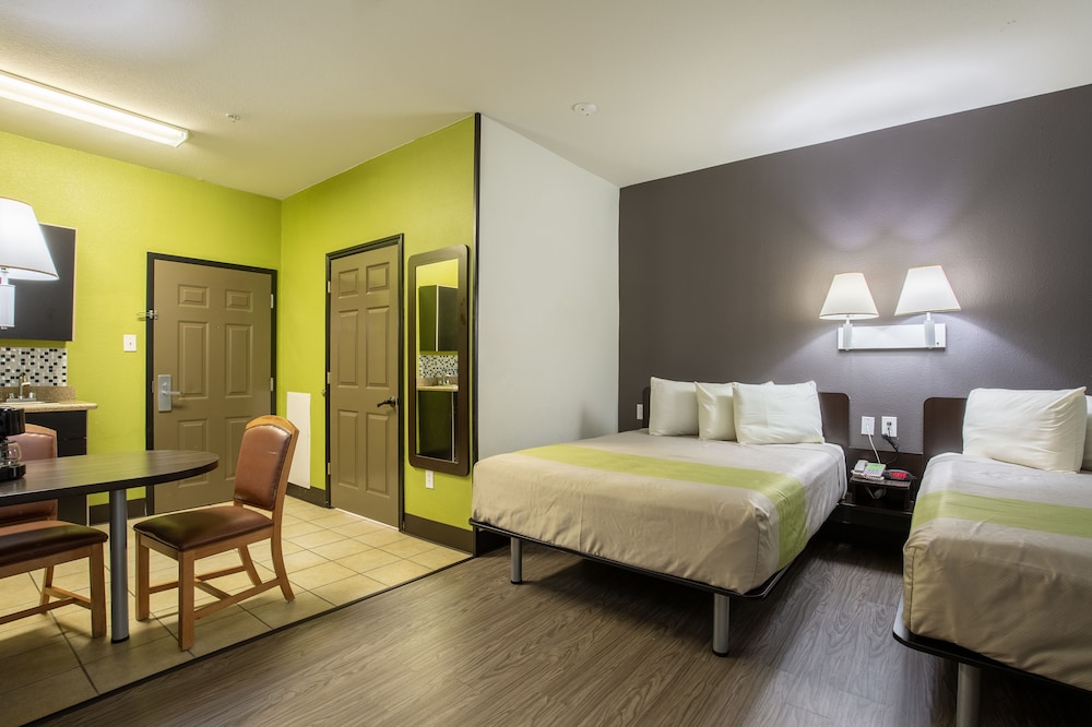 Studio 6 Bay City, TX in Bay City Best Rates & Deals on Orbitz