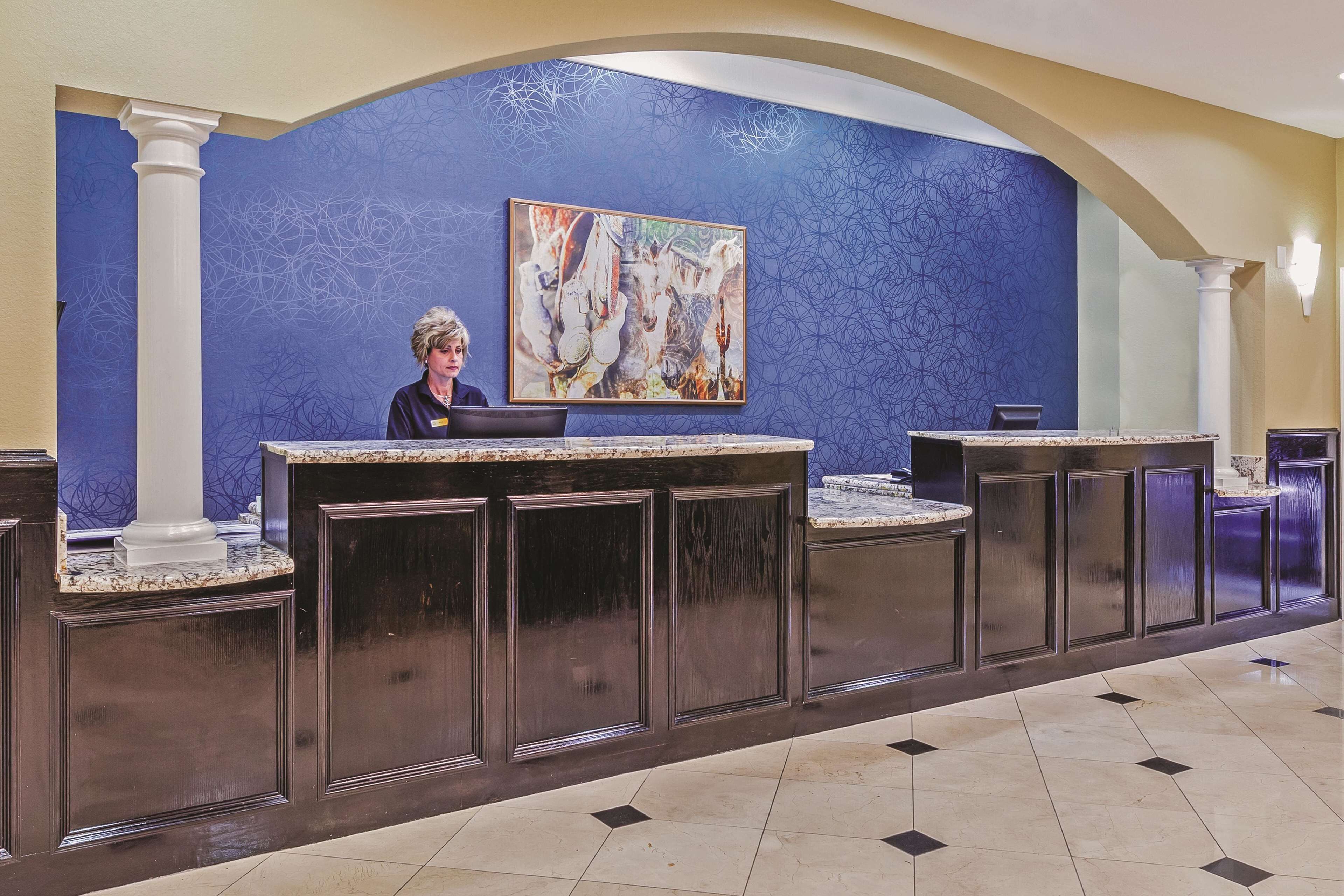 La Quinta Inn & Suites Pearland in Pearland, United States