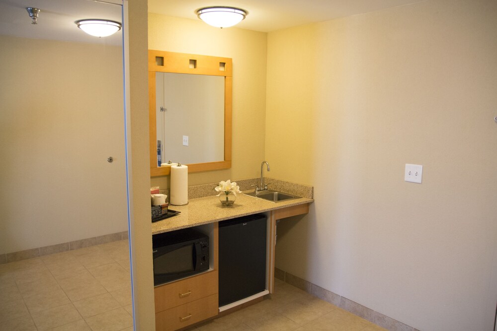 Hampton Inn And Suites Madera