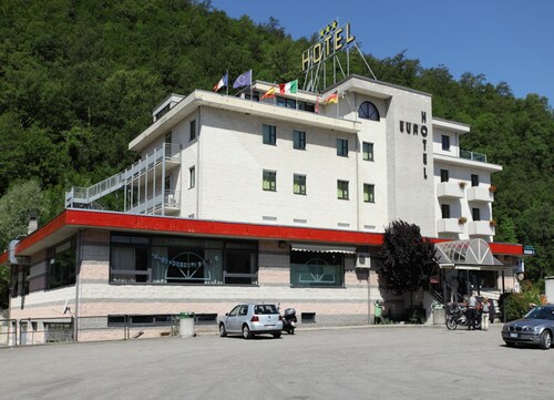 Euro hotel