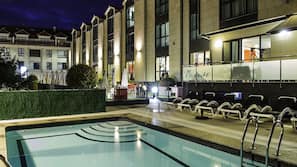 Piscina stagionale all'aperto