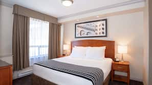 Desk, iron/ironing board, free WiFi, wheelchair access