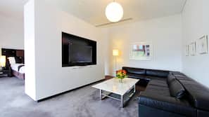 LCD TV