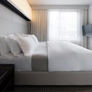 Asking for information about accommodation Asking for information about accommodation