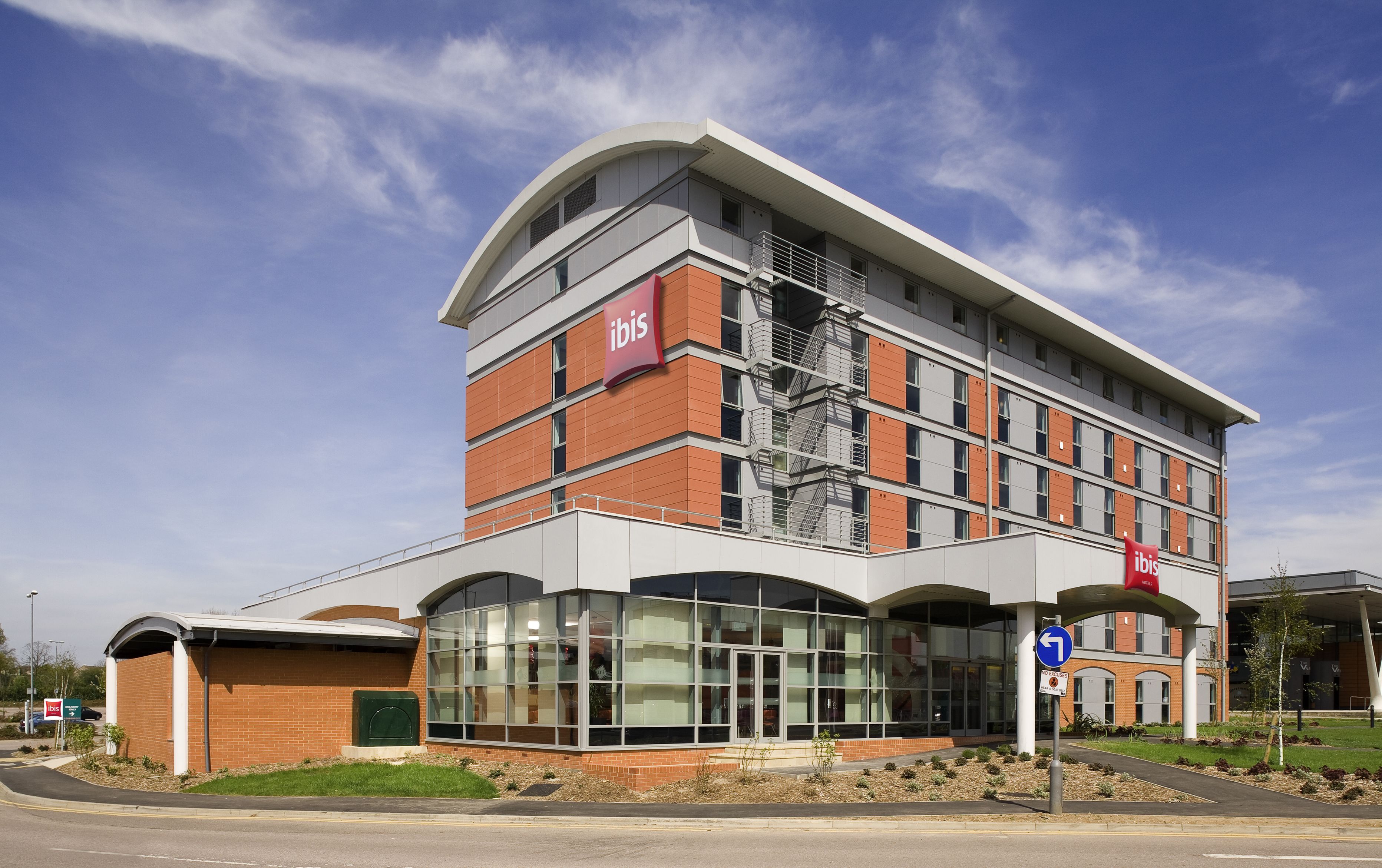 Green Dragon Borehamwood Whatpub Com