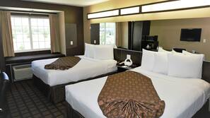 Pillowtop beds, in-room safe, desk, blackout drapes