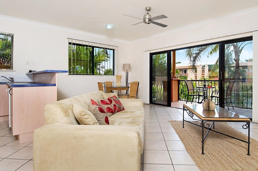 Central Plaza Apartments Deals & Reviews (Cairns, AUS) Wotif