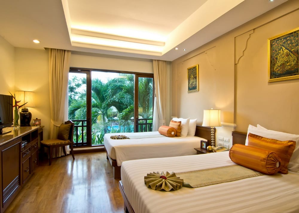 Room, Ravindra Beach Resort And Spa