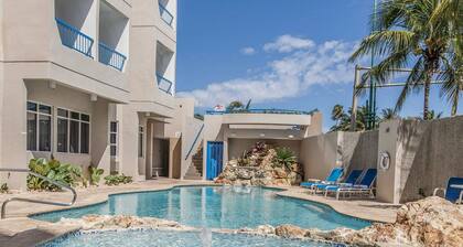 Comfort Inn & Suites Levittown