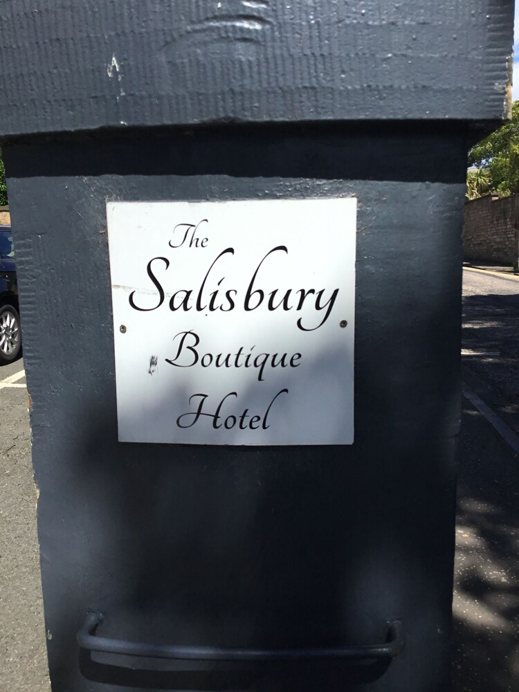 The Salisbury Hotel