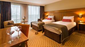 In-room safe, desk, iron/ironing board, free WiFi
