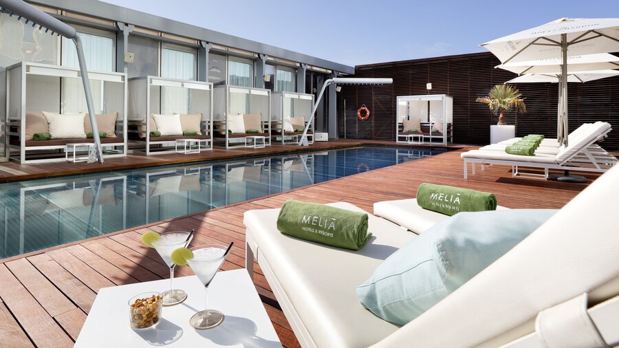 Melia Barcelona Sky