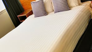 In-room safe, desk, blackout curtains, free WiFi