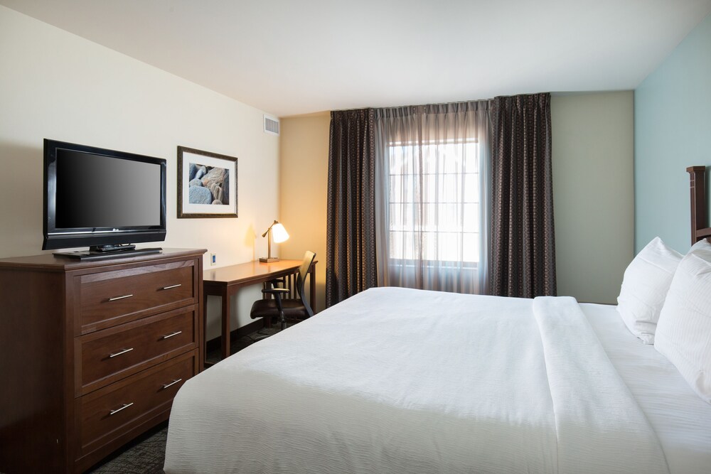 Staybridge Suites Toledo - Maumee, an IHG Hotel