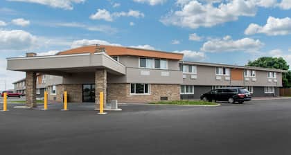 Quality Inn Madison West Near University Area