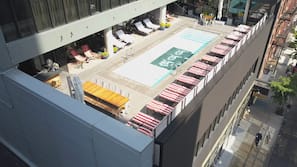 Seasonal outdoor pool, sun loungers
