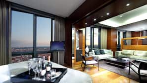 Minibar, in-room safe, desk, soundproofing