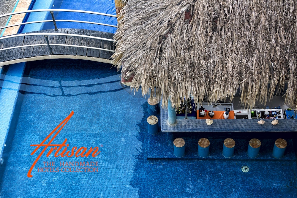 Artisan Family Hotels And Resorts Playa Esmeralda in Chachalacas, Mexico