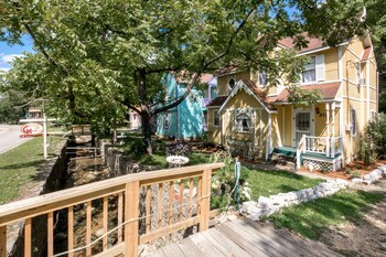 Cottages On Main Eureka Springs 2020 Room Prices Reviews