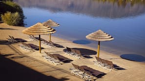 Private beach, sun-loungers, beach towels
