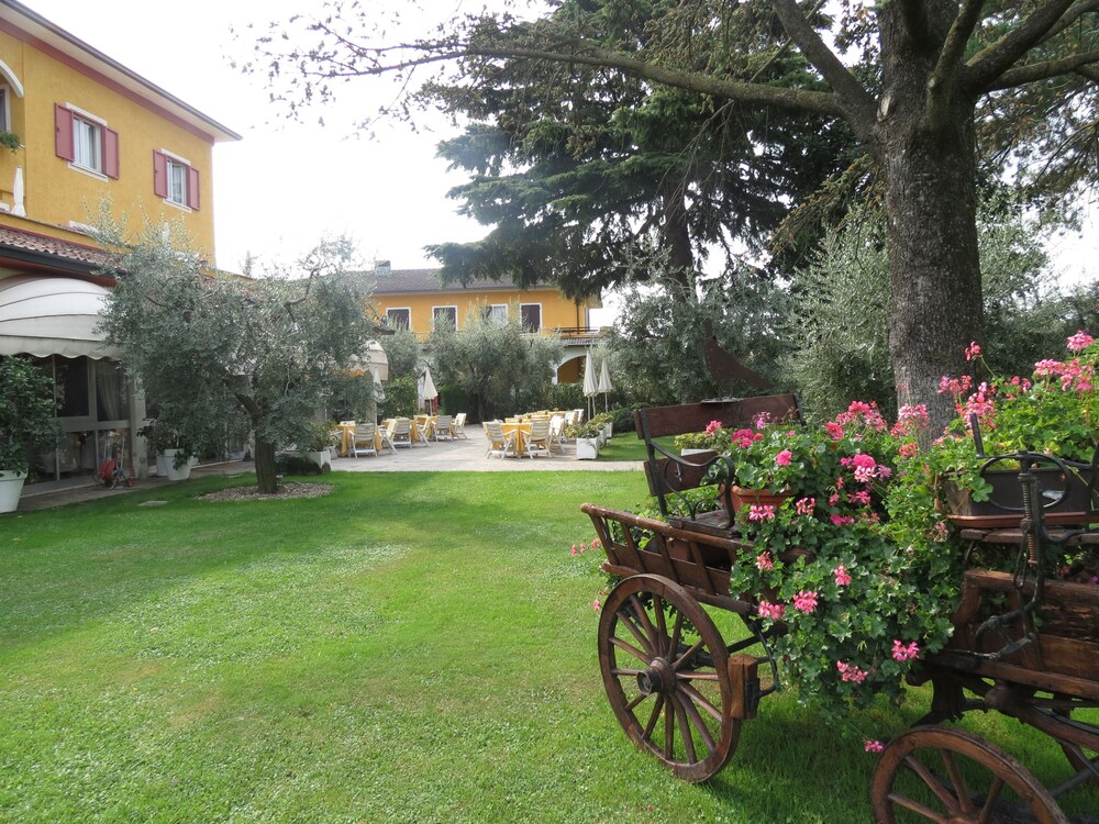 Hotel La Quiete Park Manerba Del Garda Hotel La Quiete Park Manerba Del Garda