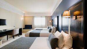 Literie de qualité supérieure, couette en duvet d'oie, minibar