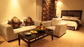Premium bedding, minibar, in-room safe, desk
