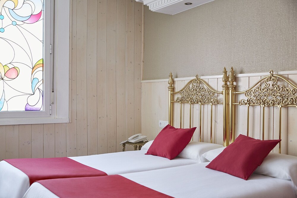 Hotel Dato in Vitoria-Gasteiz | Best Rates & Deals on Orbitz