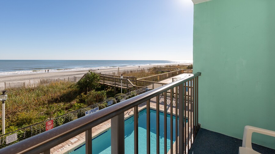 Beach Club at Montego Inn