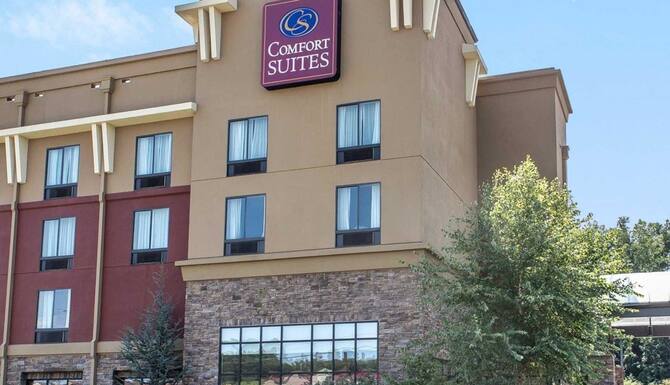 Comfort Suites Kodak Sevierville In Gatlinburg Pigeon Forge Tn