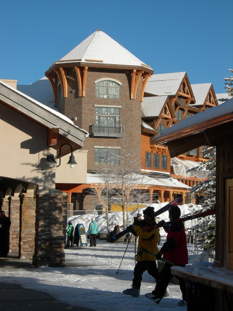 The Village Center at Big Sky Resort in Big Sky Best Rates & Deals on Orbitz