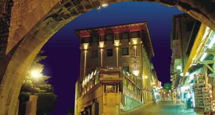 Hotel Cesare