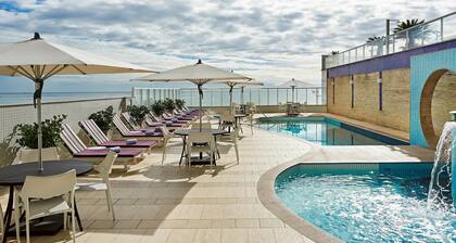 Mercure Camboriu Hotel